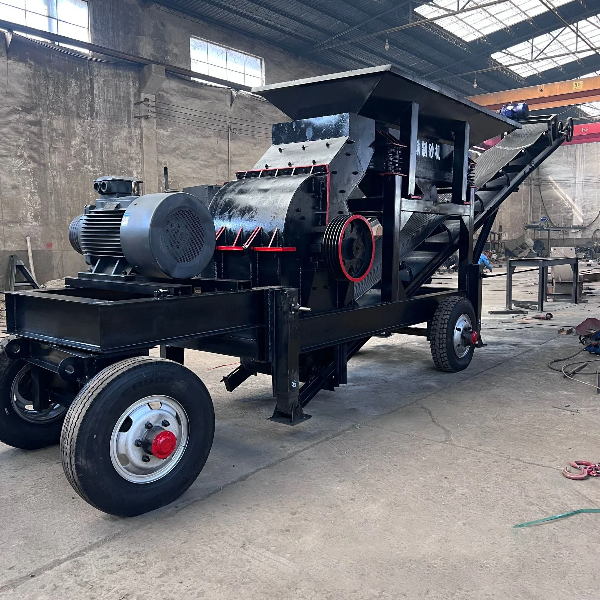 Pc400*600 Hammer Crusher Small Household Mobile Sand Making Machine Sand Making Machine Price