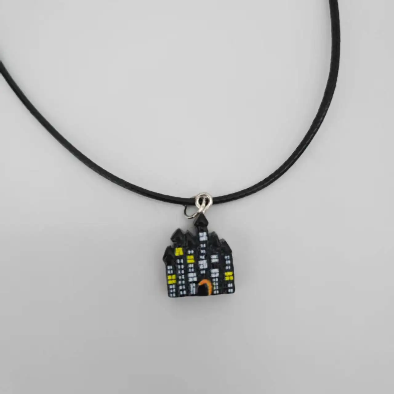 

Hot Fashion Black Rope Choker Necklace Halloween Castle Pendant Necklace For Man Women Retro Jewelry Gifts