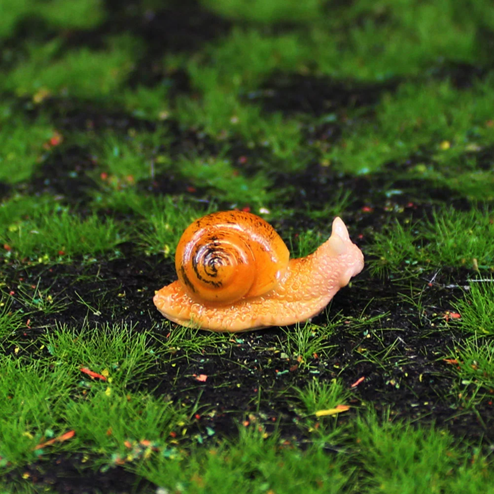 20 Pcs Snail Ornament Mini Ornaments for Garden Resin Figurine Shape Adornments Micro Scene Decors Statue Animal