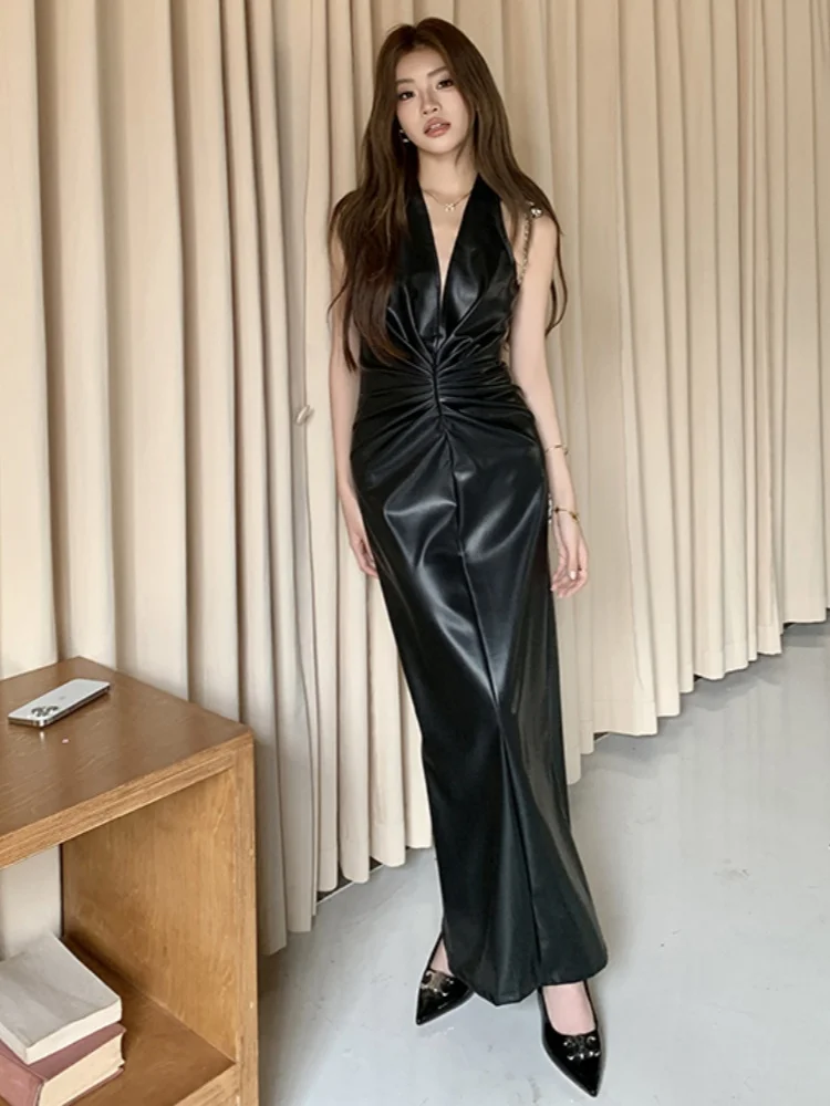 Smthma 2025 nova primavera/verão pendurado pescoço elegante vestido de v profundo couro feminino alta qualidade dobrável sexy sem costas vestido longo