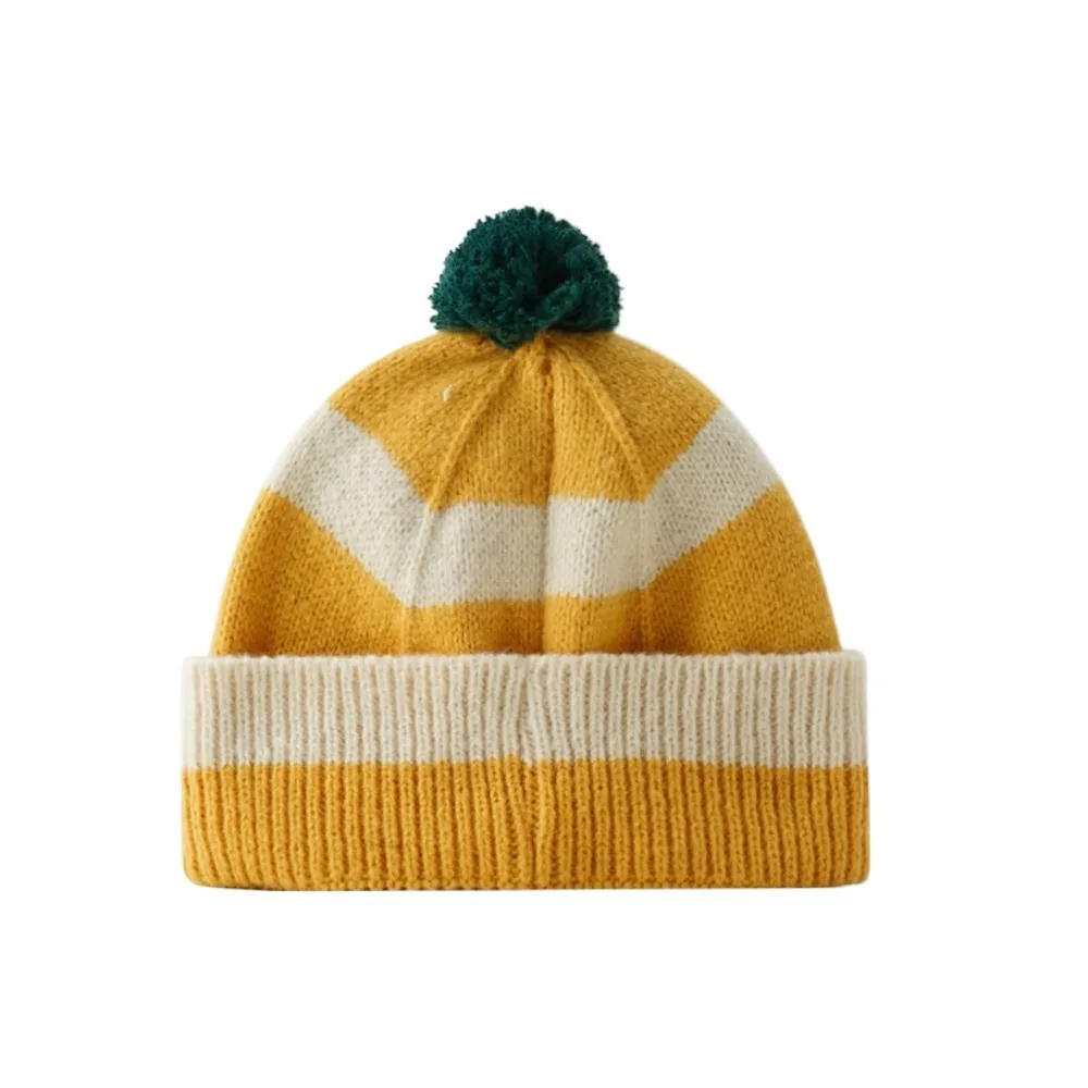 

Trendy Autumn Winter Knitted Hat Advanced Stripes Korean Style Couple Hat Versatile Unisex Cover Head Cap Christmas Gift