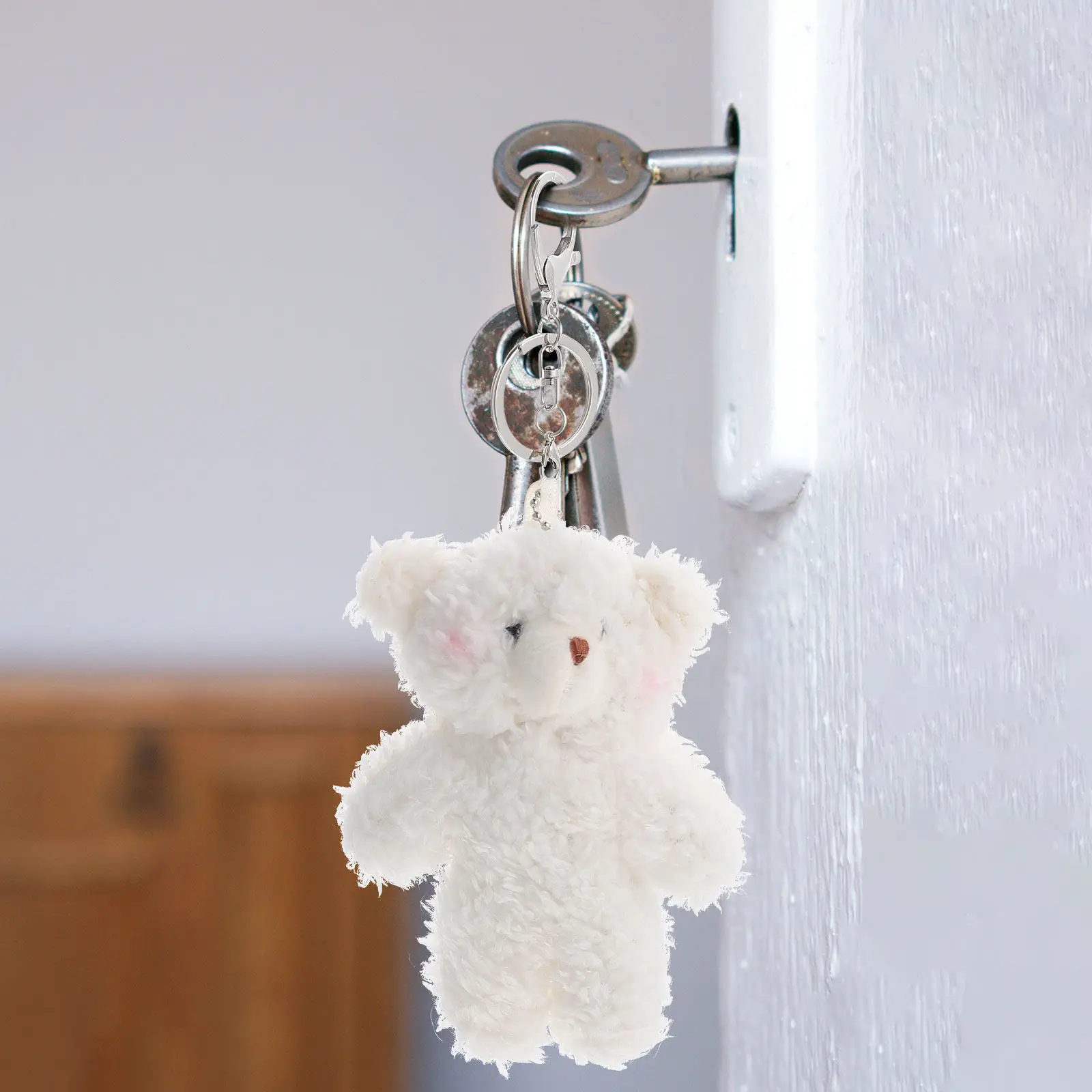 

2 шт. милых мультяшных брелоков-медведей с мягкой поверхностью, украшение для ключей, сумок, рюкзаков, кошельков, салона автомобиля, подарок для нее