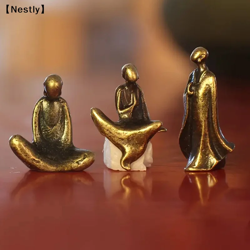 Mini Welcome Pine Miniature Figurine Copper Small Faux Tree Decor For Bonsai Tree Statues Miniature Landscape Decorations〔Nest〕