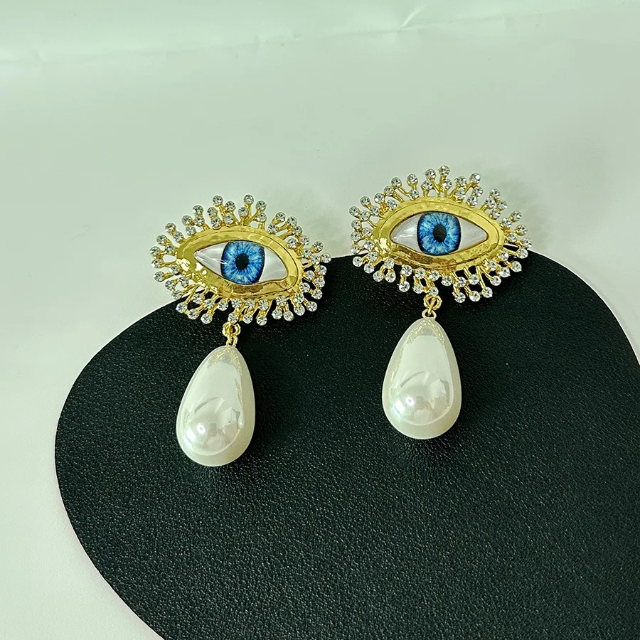 Schiapally retro personality Devil's Eyes Earrings Punk Face collection copper alloy gold plated jewelry