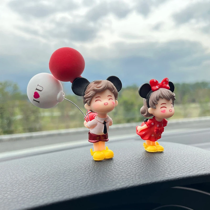 1Pair Anime Couples For Car Ornament Model Cute Balloon Figure Auto Interior Decoration Dashboard Figurine Accessories Gifts