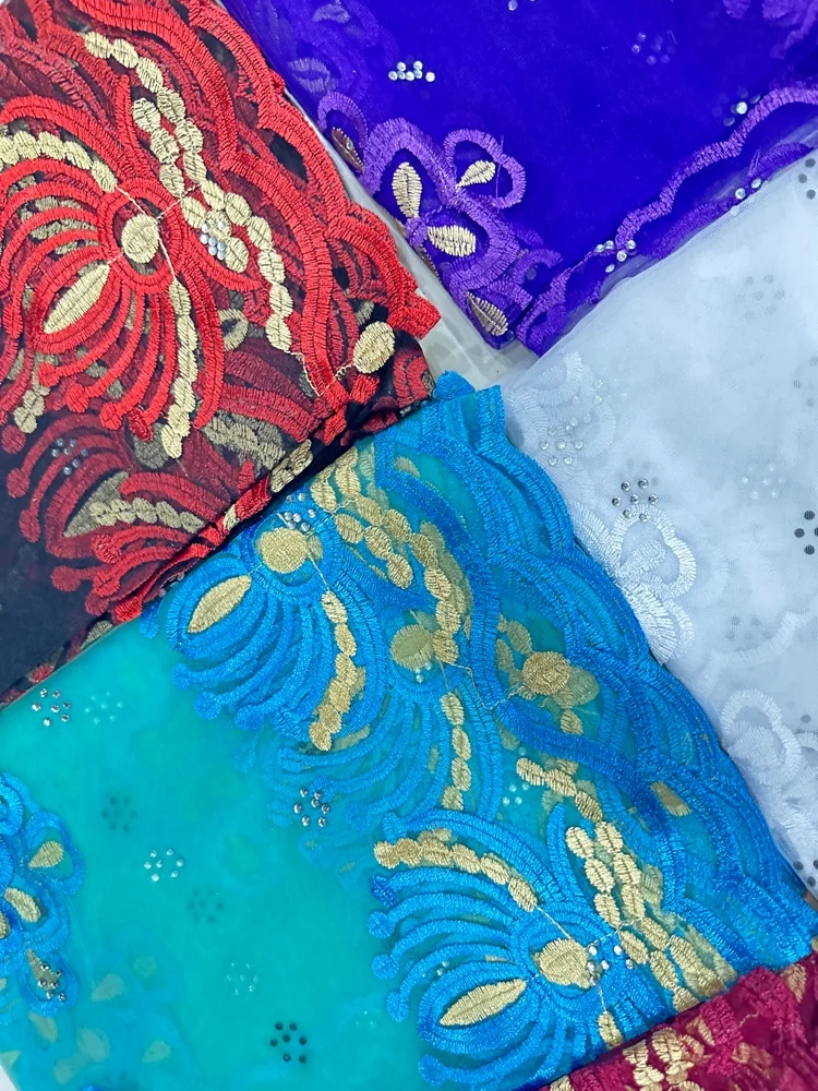 Im Angebot 2026 Neuer Afrikanischer Netz-Hijab-Schal für Muslimische Frauen Afrikanischer Dubai Islam Kopftuch Bestickte Schals Voile – Detail 23