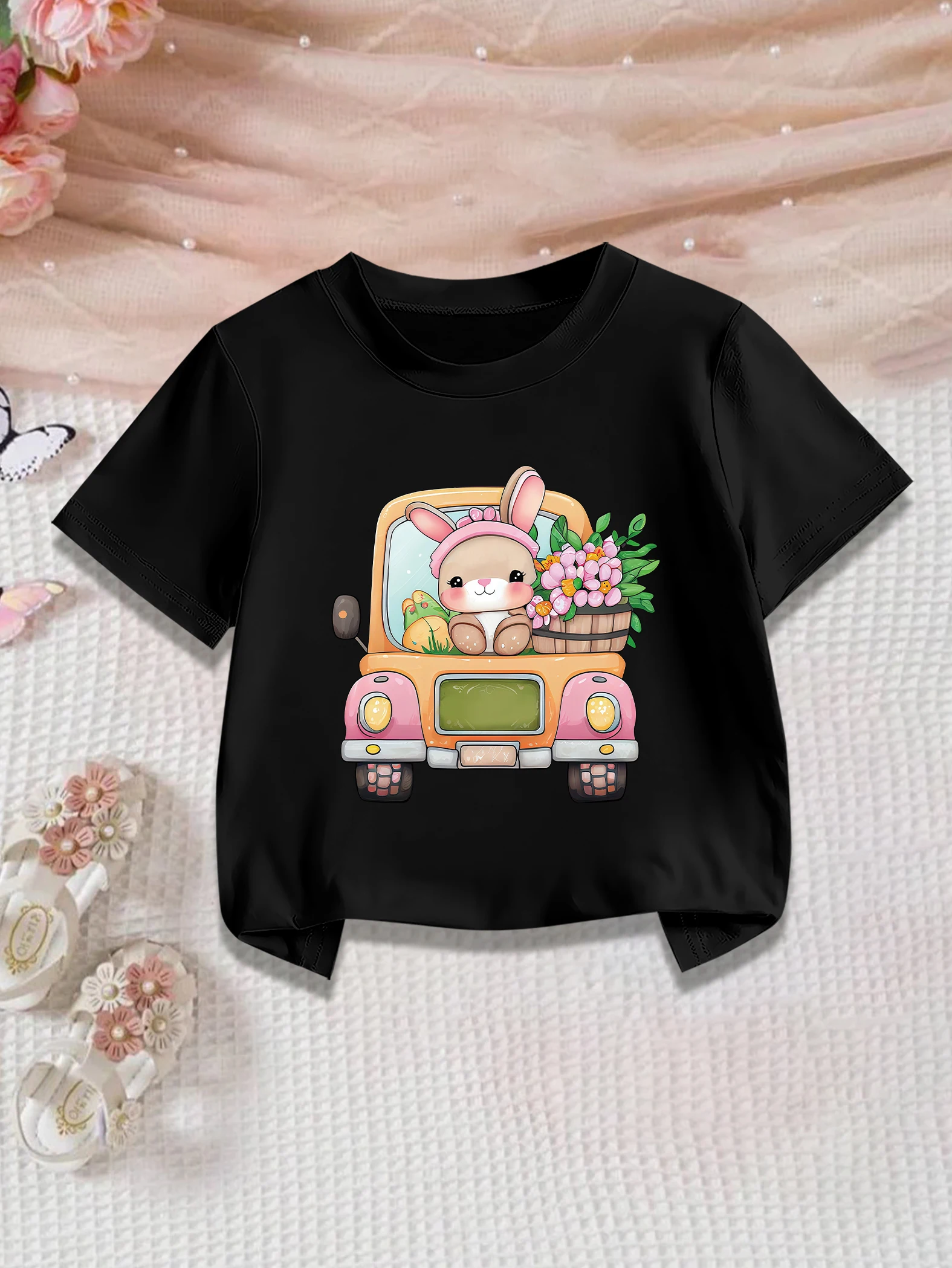 

1 шт.: Летняя милая футболка для девочек на Пасху с коротким рукавом и принтом «Кролик в машине»