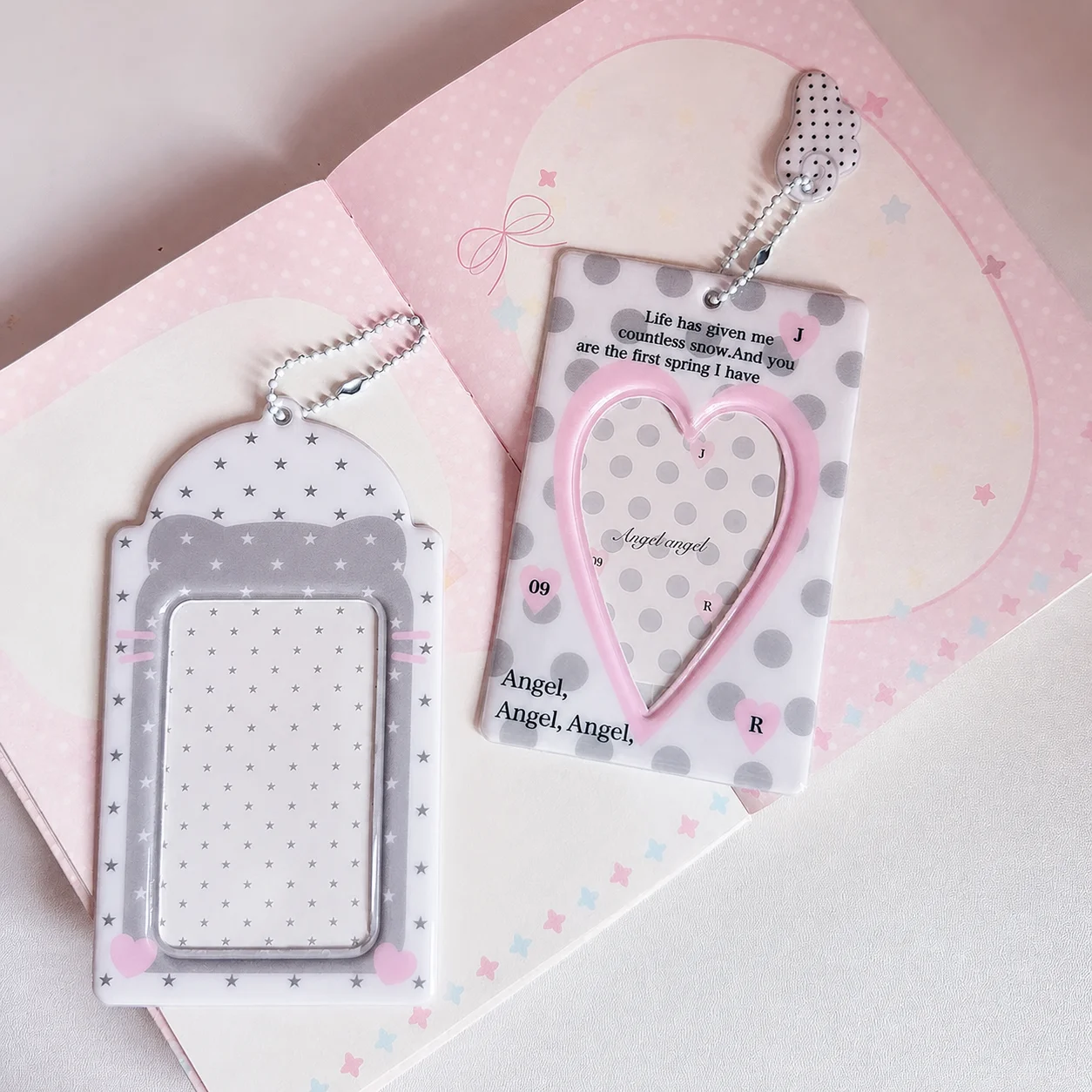 Cute Polka Dot PVC Photo Frame Heart Card Case for Inch Kpop Card School ID Bank Card Cover with Bead Chain Pendant Wholesales