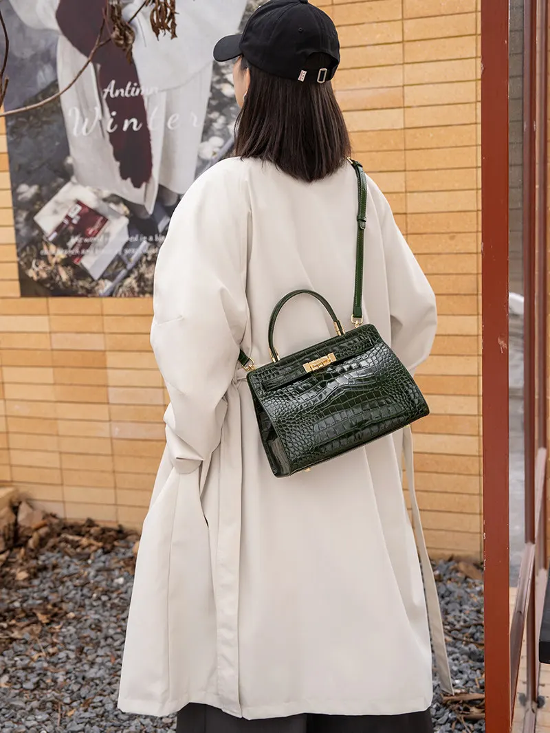 Bolso de mano con estampado de piel de cocodrilo para mujer, de la marca Aidrani, con solapa de cuero genuino, bolso de hombro de diseño para el trabajo, la oficina, fiestas y el uso diario.