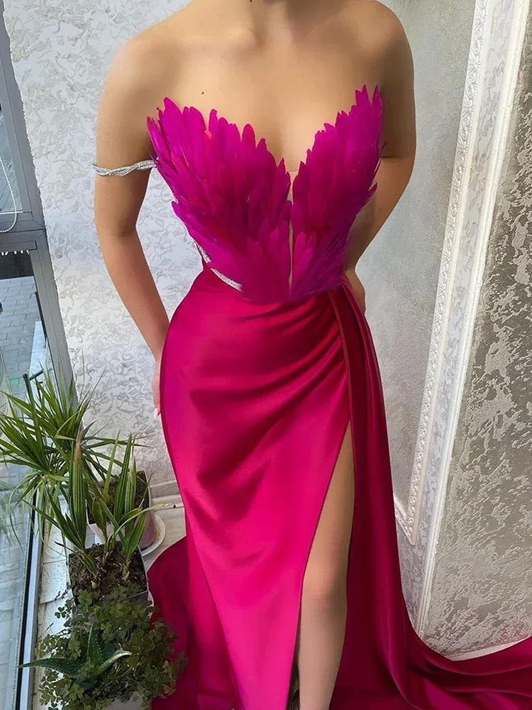 White Angel Feather Dress Luxury Design Women Off Shoulder Elegant Long Dress Halloween Christmas Party Evening Wedding Dress