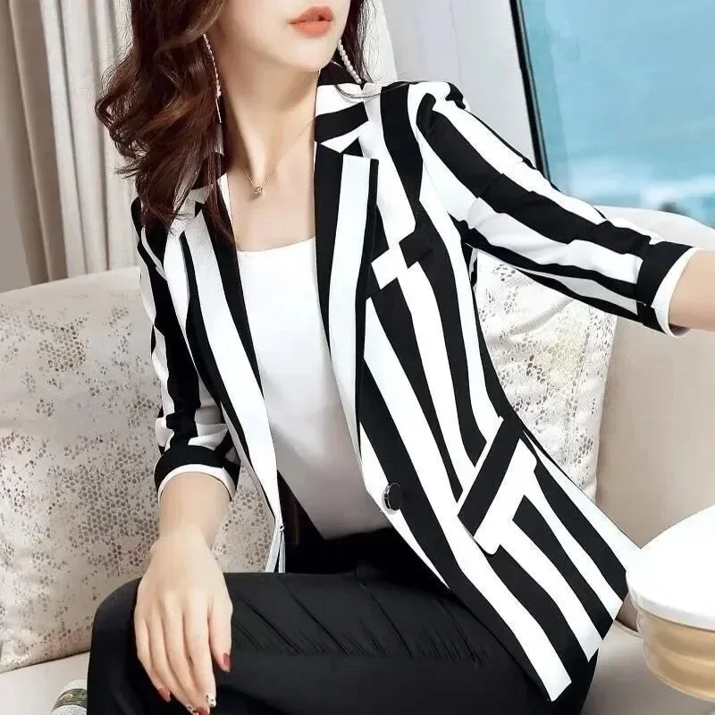 Blazer de rayas Indie Vintage para mujer, traje de manga larga con doble botonadura, chaqueta informal para viaje, abrigo de talla grande, 2023