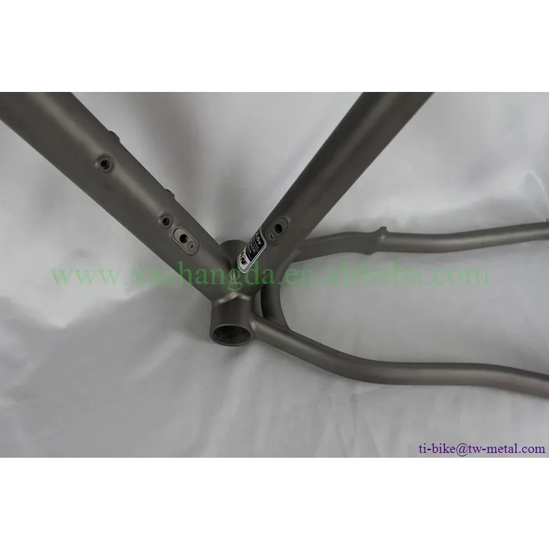 Custom Titanium Bike Frame For Wide Tire