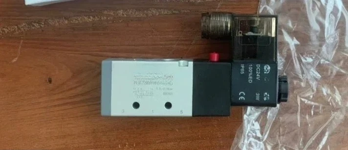 VCB22B517A-AB213J、ノルグレン電磁弁、G1/4