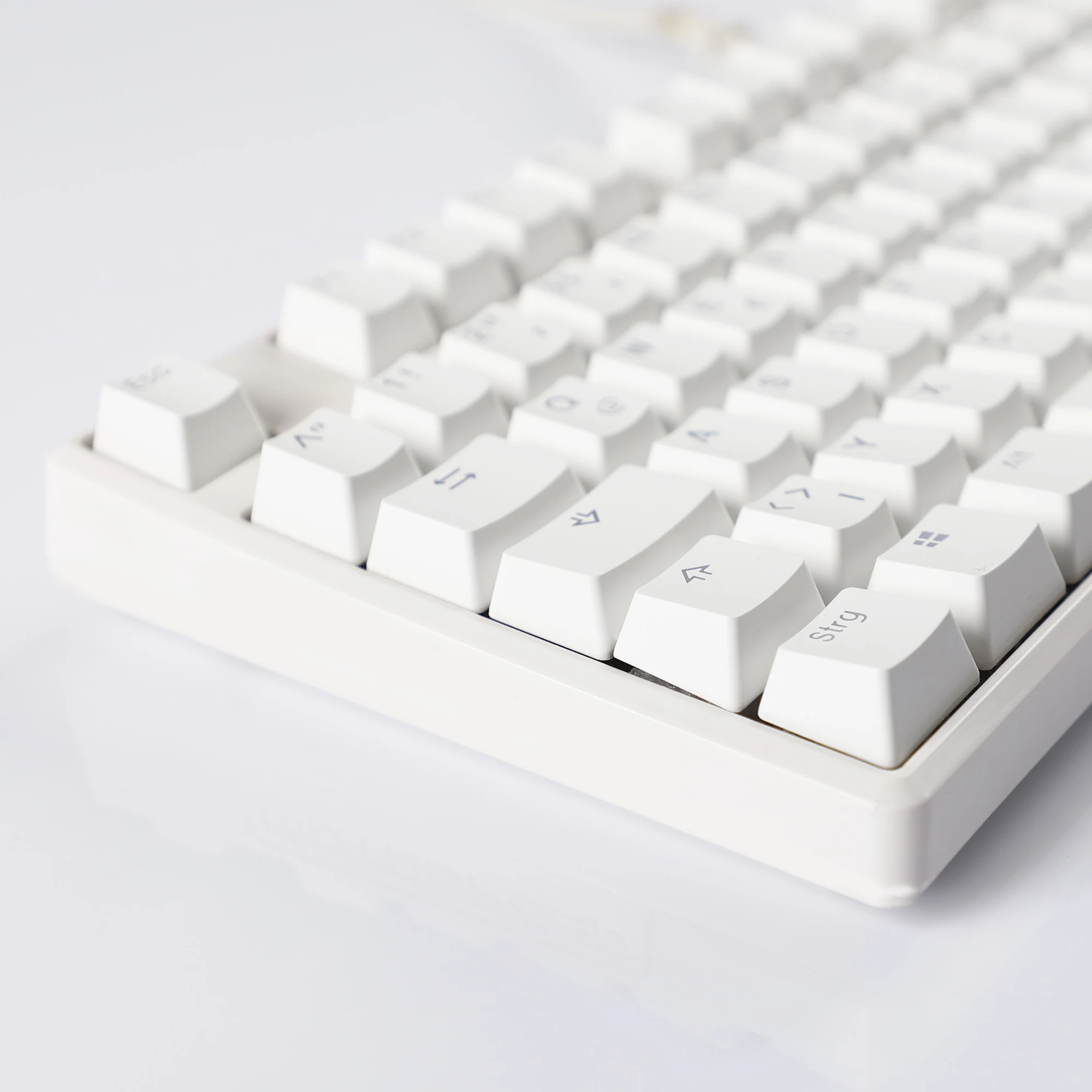 YMDK 105 German ISO Double Shot PBT Shine Through OEM Profile Keycap set Suitable For Cherry MX Switches Mechanical Keyboard