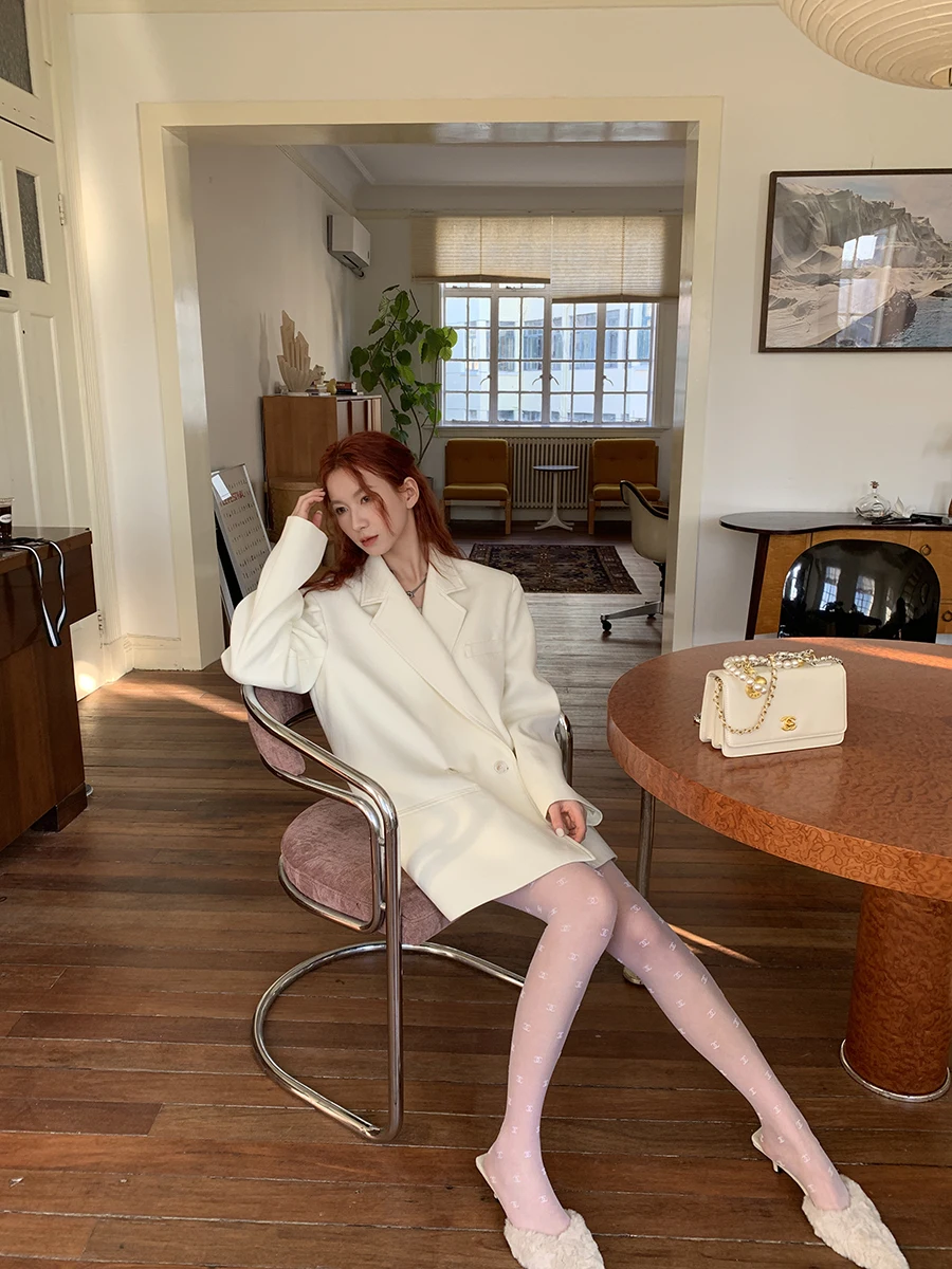 

Красный женский повседневный костюм-пиджак Red Celebri Wardrobe, весна 2026, в корейском стиле, премиум-дизайн, для офиса и повседневной носки