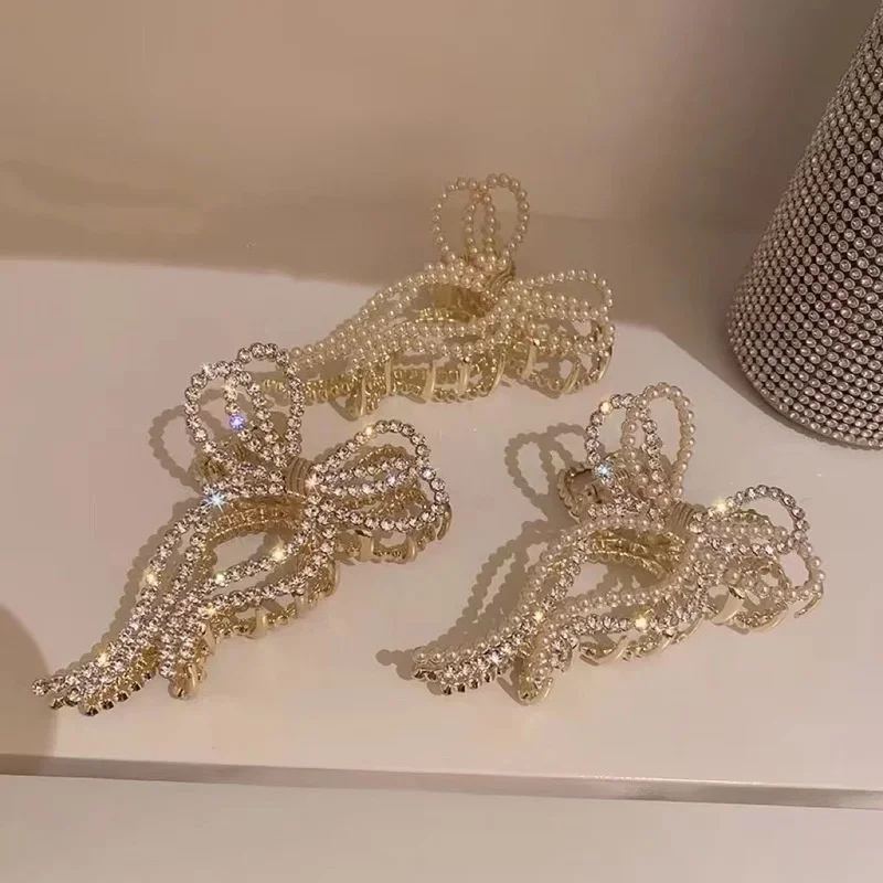 Thumbnail 2 - #6 Trending Metal Hair Clip Sets Right Now
