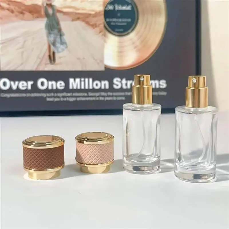 20ml Leere Tragbare Glas-Parfümflasche mit Schraubverschluss aus Leder, Feiner Nebel, Nachfüllbarer Duftspray für die Handtasche – Detail 4