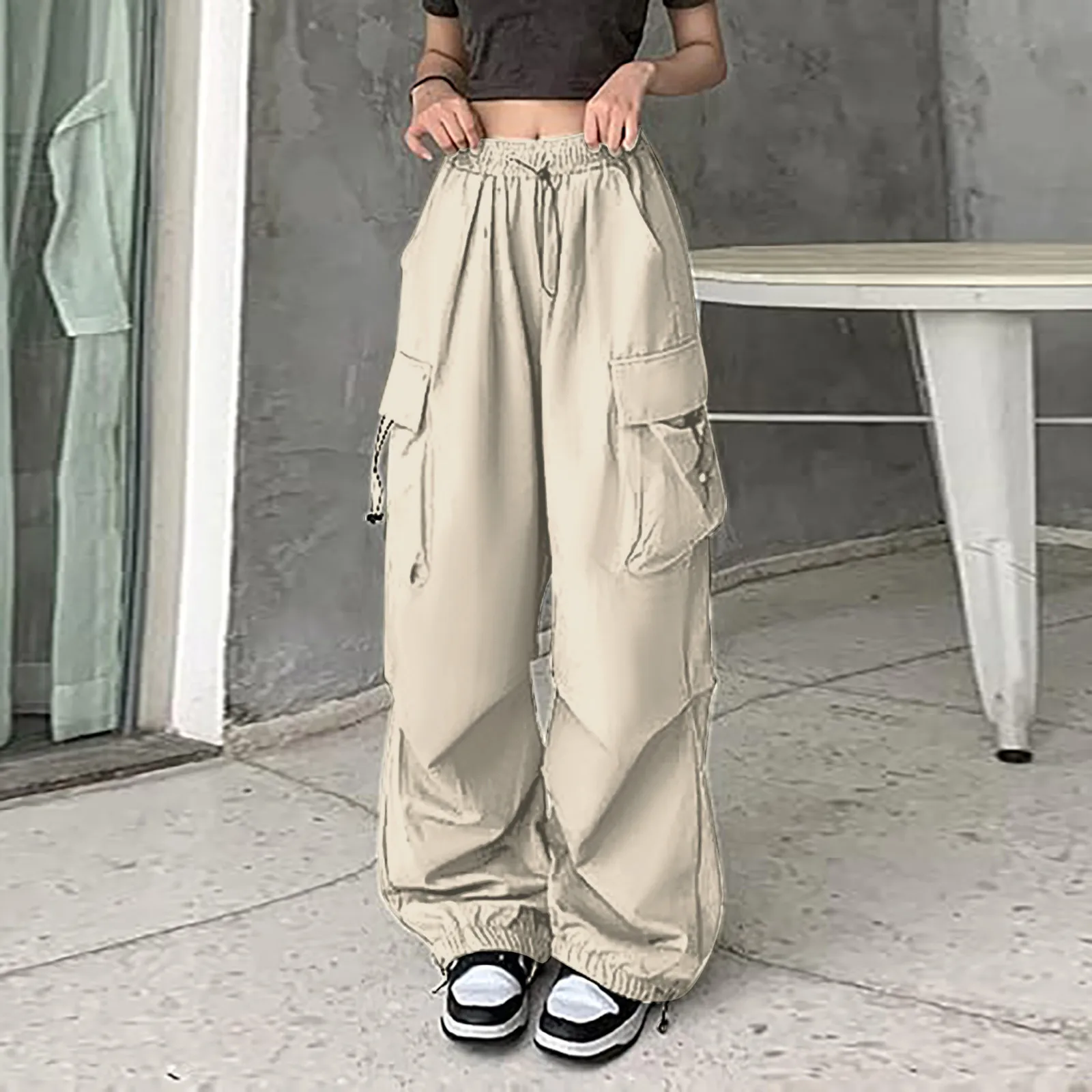 

Women's Baggy Cargo Pants Streetwear Hip Hop Sweatpants Drawstring Elastic Waist Casual Loose Solid Color Wide Leg Trousers