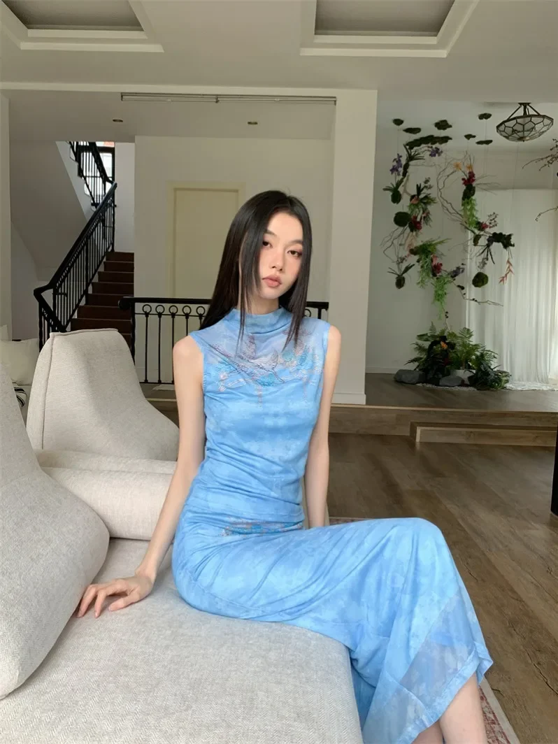 

Синий сетчатый комплект для женщин, летний эластичный жилет горячего прессования с бриллиантами в сочетании с облегающей юбкой на бедрах, комплект из двух предметов