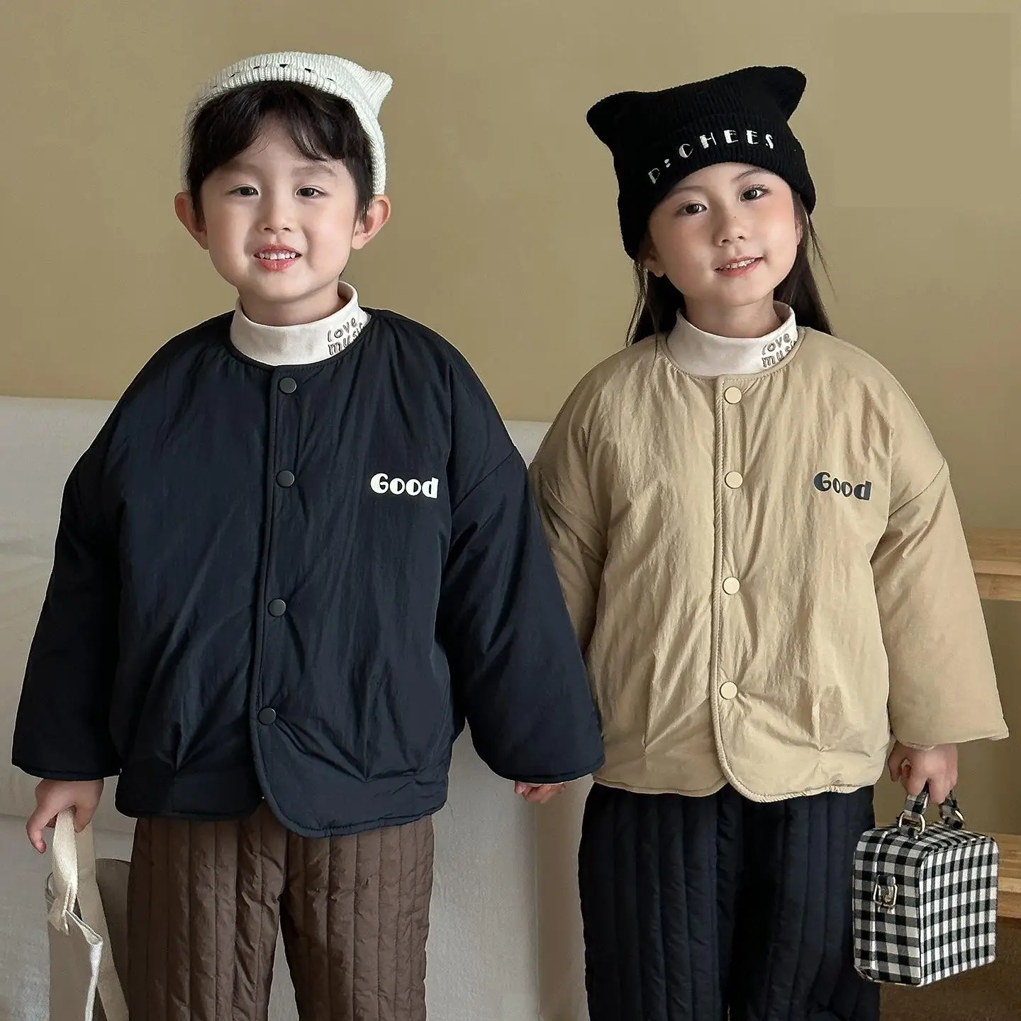 

2025 Winter New Children Padded Jacket Plus Velvet Thick Girls Warm Letter Jacket Cotton Boys Quilted Jacket Kids Clothes