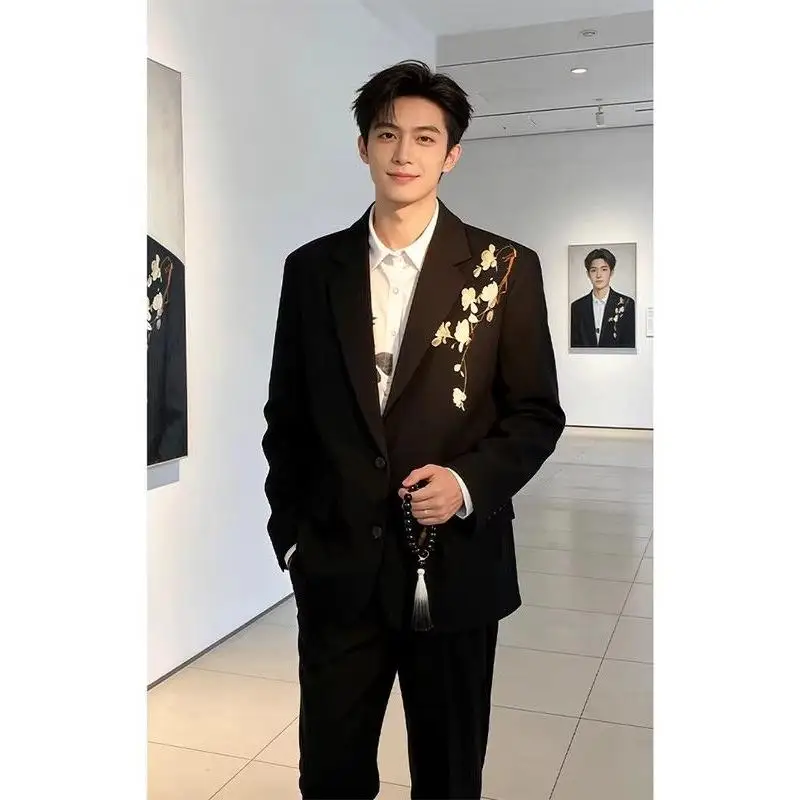 

Ele Chinese Sle Men's Suit Faionable Urban Embroidered Best Man Coat Wedding omsmen Outfit Performance Suit