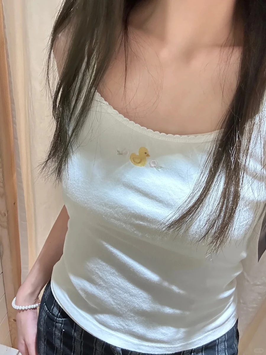 Sweet Little Duck Embroidery Graphic Camis Women Summer New Cotton White Fairycorn Style Crop Tops Cute Street Chic Tank Top Y2K
