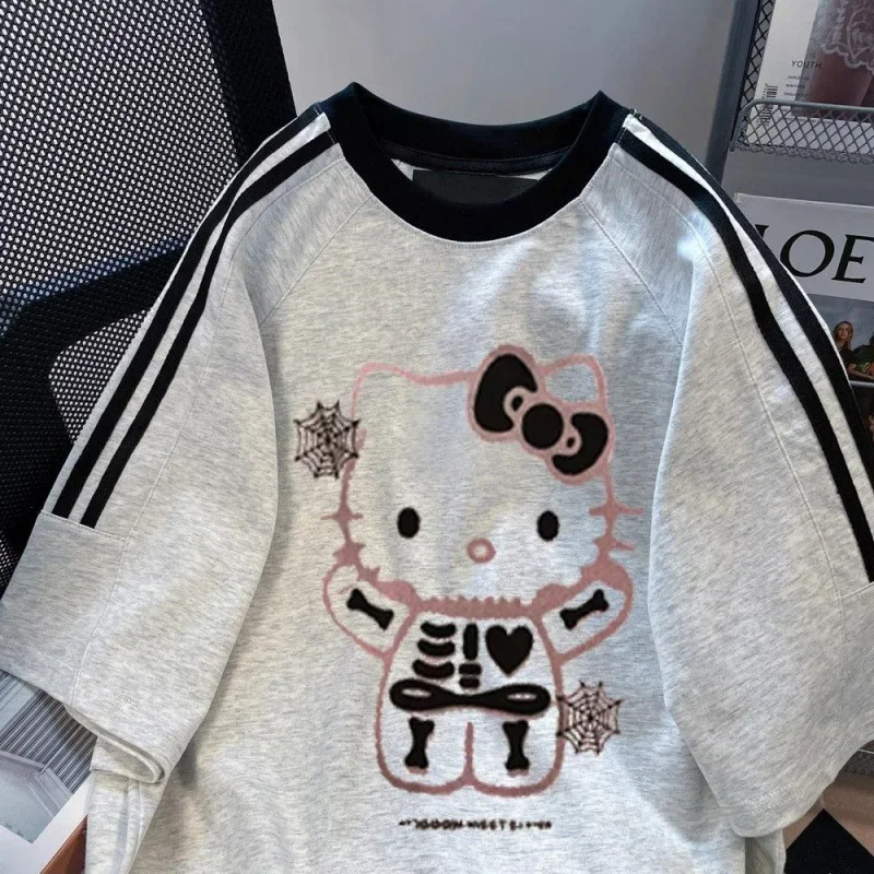 

Fashion Hello Kitty Retro New Y2k Short Sleeved Kawaii Girls Boys Plus Size Loose Summer T-shirt Sanrio Harajuku Tees Tops Gifts