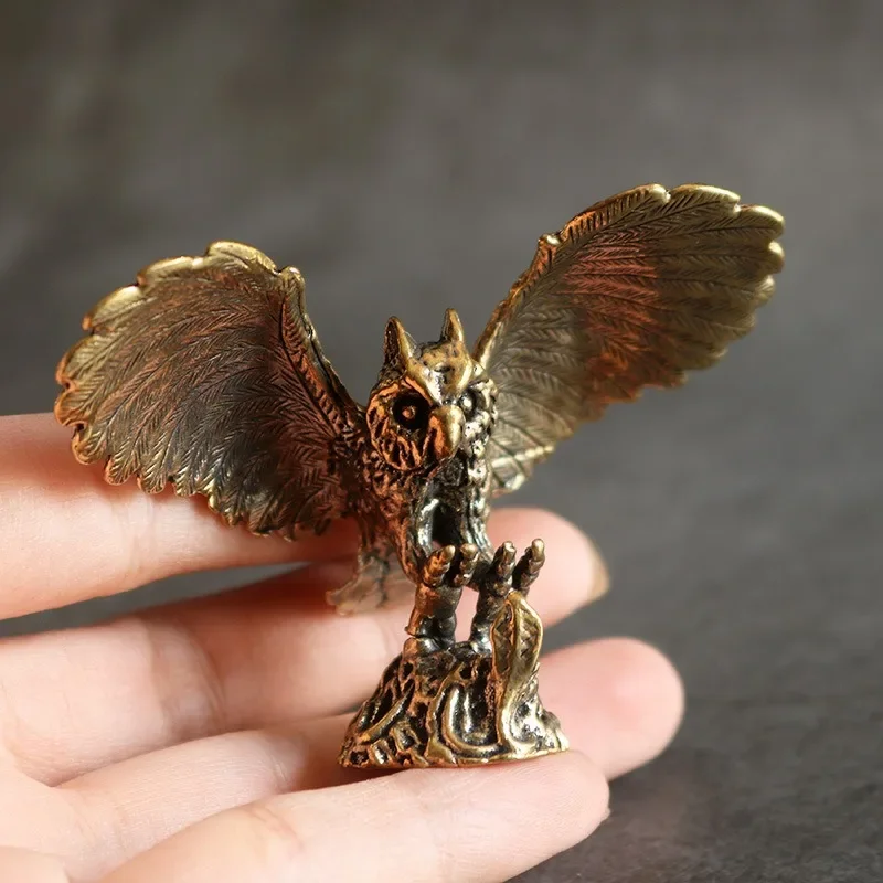 Antique Solid Brass Standing Owl Miniature Figurines Retro Copper Animal Tea Pet Desktop Ornament Decor Crafts Keychain Pendants