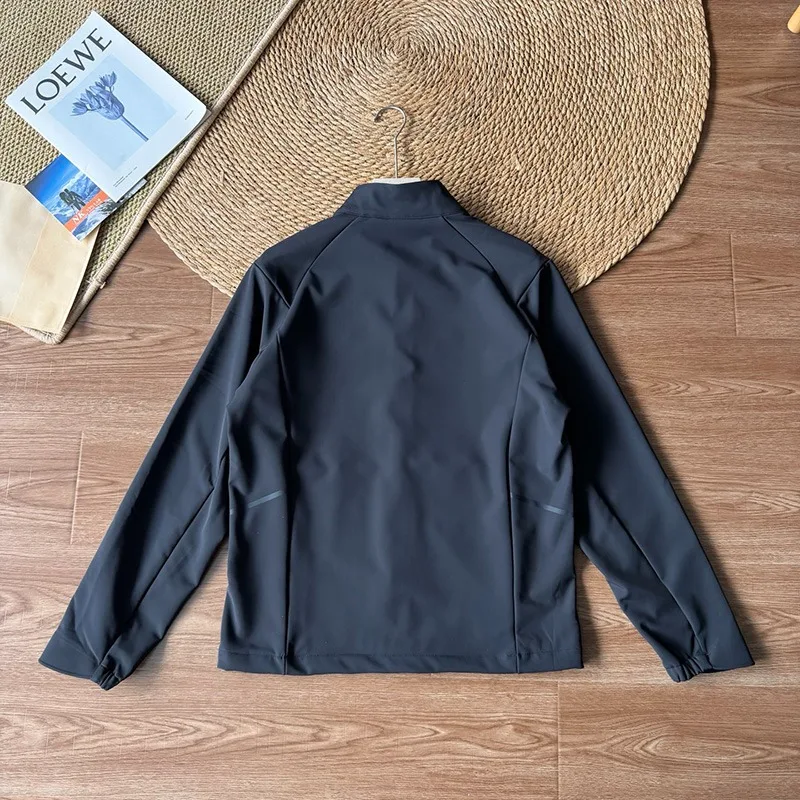 Men's Outdoor Fleece-Lined Softshell Jacket - Warm Stand Collar Zip-Up Coat for Fall & Winter Commuting and Hiking