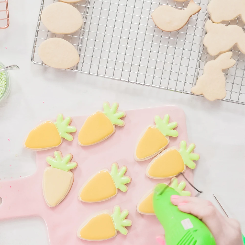 

1 Set Stainless Steel Easter Bunny Cookie Mold Easter Cookie Mold Bunny Dessert Baking Tools Kitchen Supplies