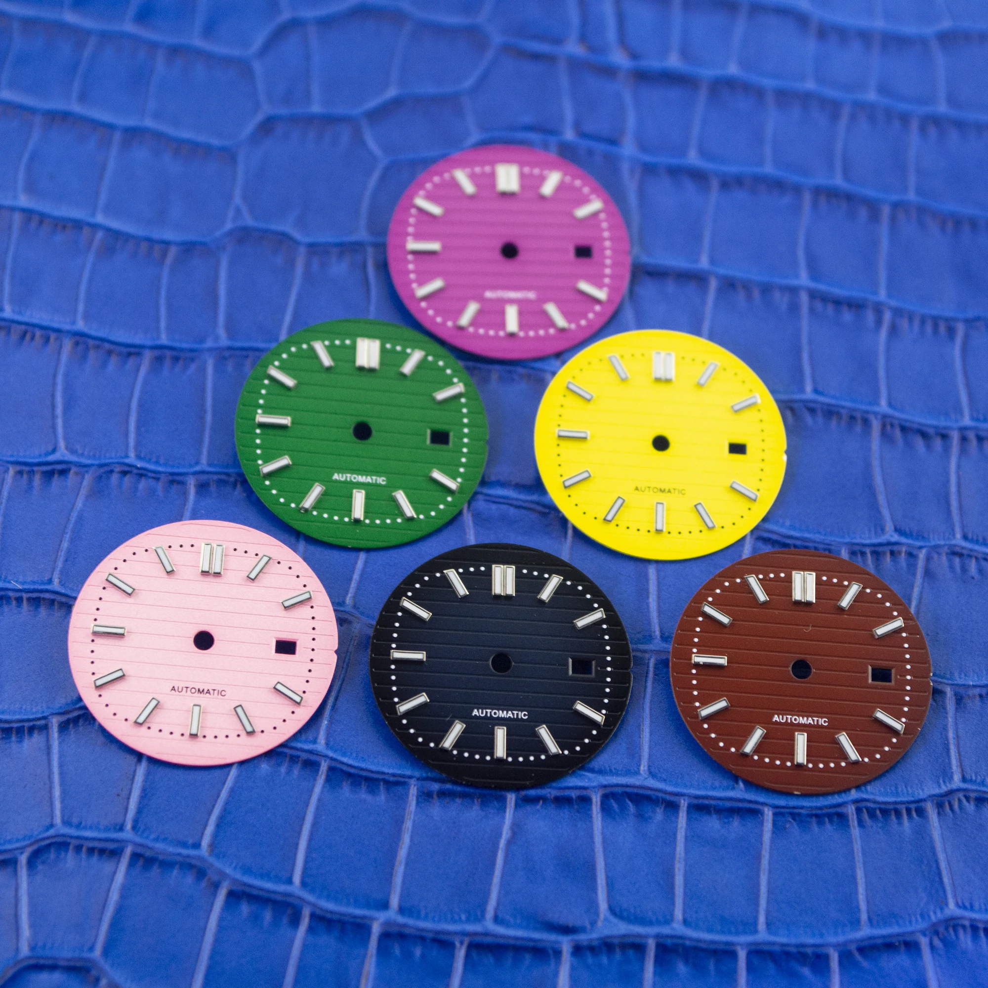 mostrador-de-relogio-feminino-nh05-de-223mm-verde-luminoso-com-janela-de-data-compativel-com-movimento-nautilus-nh05-nh06-pecas-de-reposicao-para-relogio-feminino