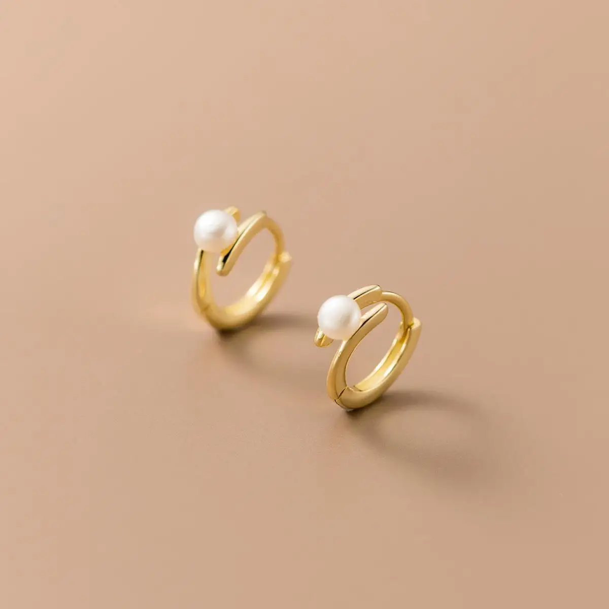 1Pair Small Shiny Zircon Heart Bow Flower Crystal Hoop Earrings For Women Girls Fashion Party Charming Jewelry Gift