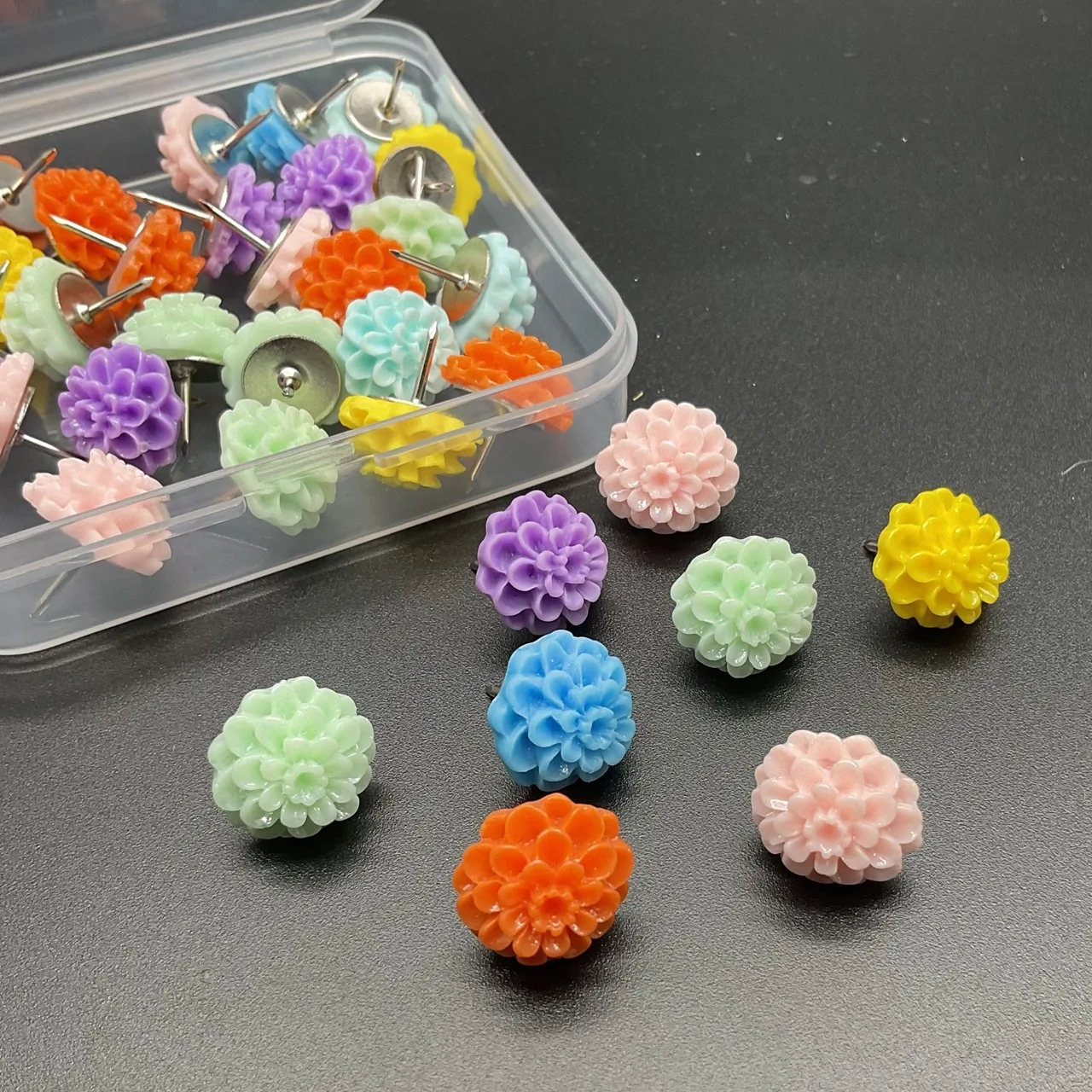 20/50 قطعة من دبابيس ضغط الكوبية من الراتنج - مسامير إبهام مزخرفة بالزهور للحرف اليدوية ولوحة الإعلانات (ديكور المكتب الإبداعي)