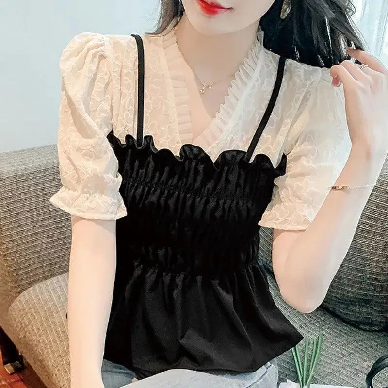 Short Sleeve Lace Patchwork Pleated Elegant Blouse Summer New Fake Two-piece Fashion Shirt Tops Temperament Korean Women Clothes