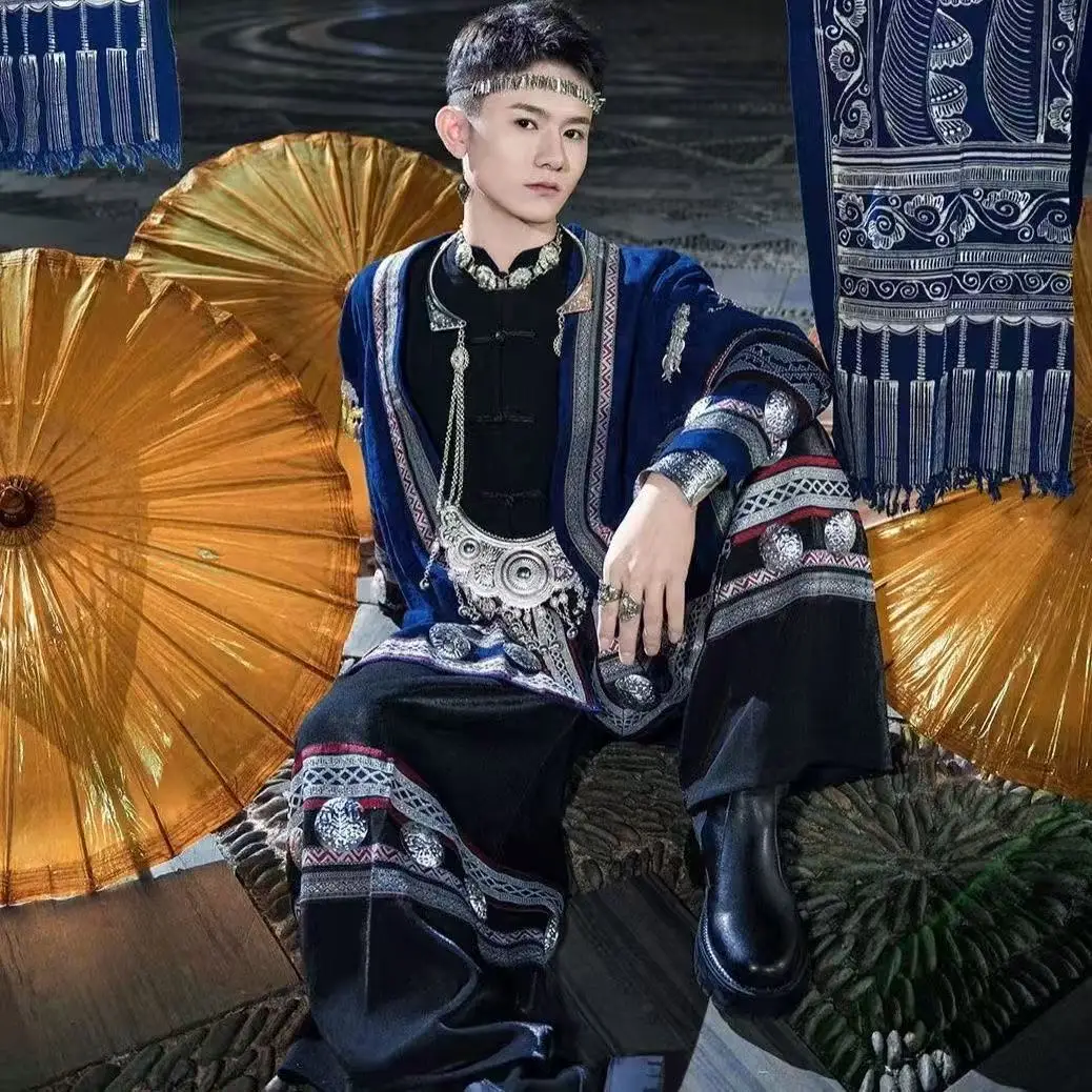 

New National Style Men's Hmong Costume Traditional Carnival Stage Performance Suits Ethnic Minority Miao Clothing Male