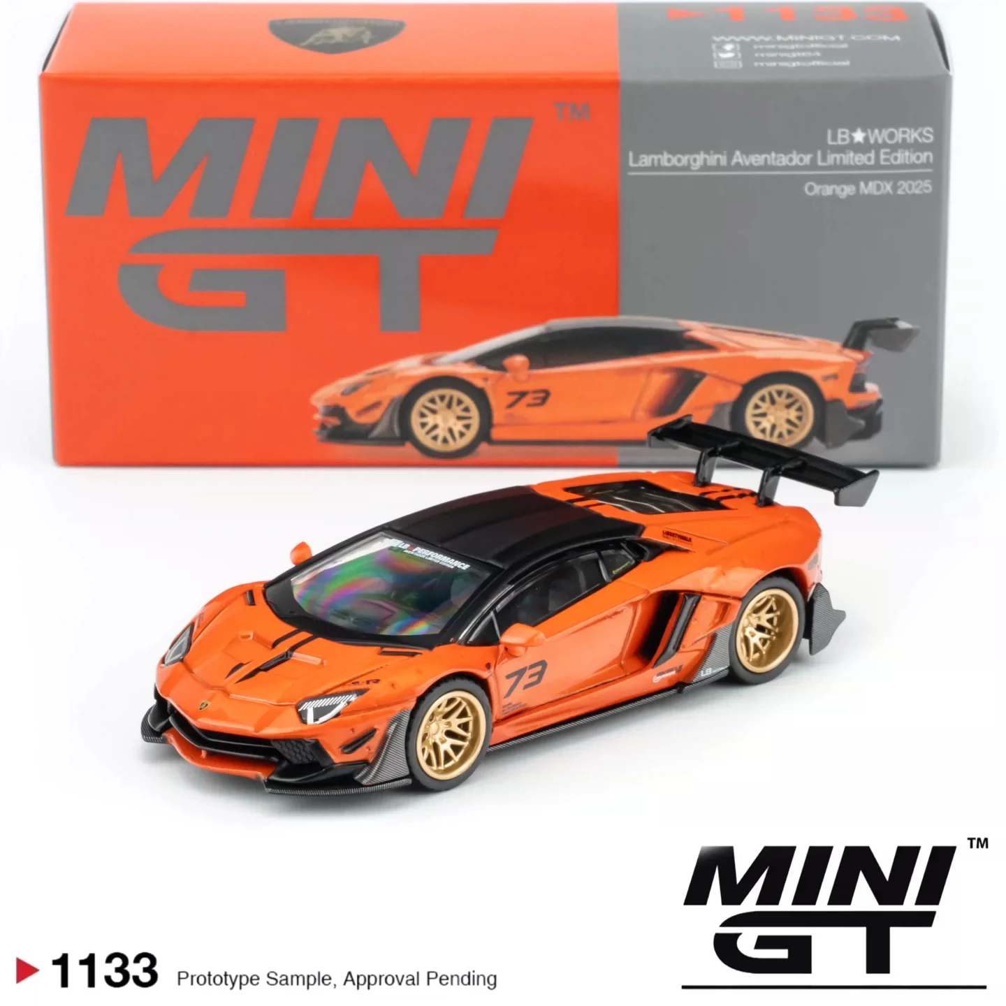 Modèle de voiture en alliage Lamborghini Aventador à l'échelle 1:64, collection MINIGT.