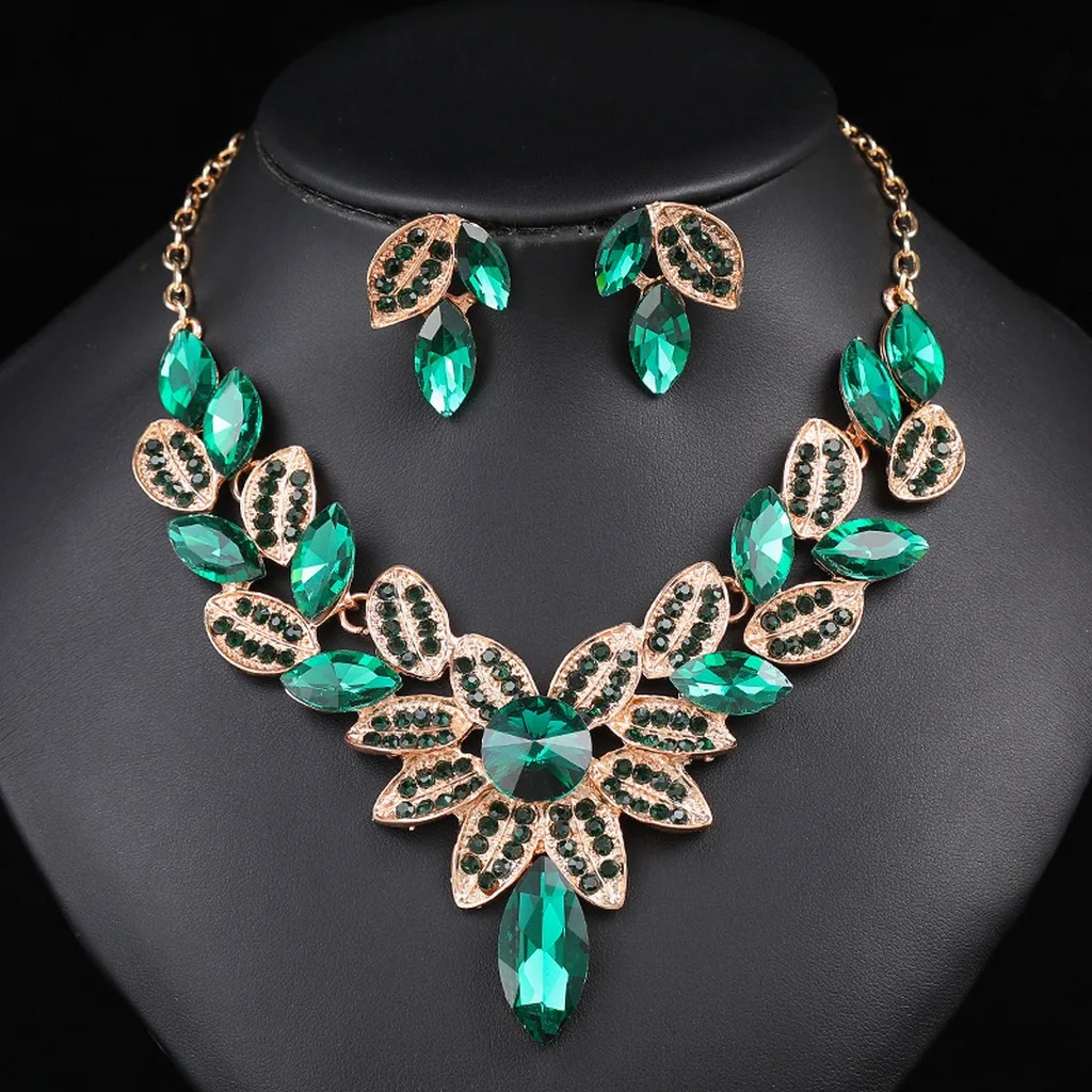 Crystal Bib Necklace Sparkling Tulip Floral Necklace Formal Jewelry Set Exaggerated Rhinestone Earrings For Daily Outfit Stage