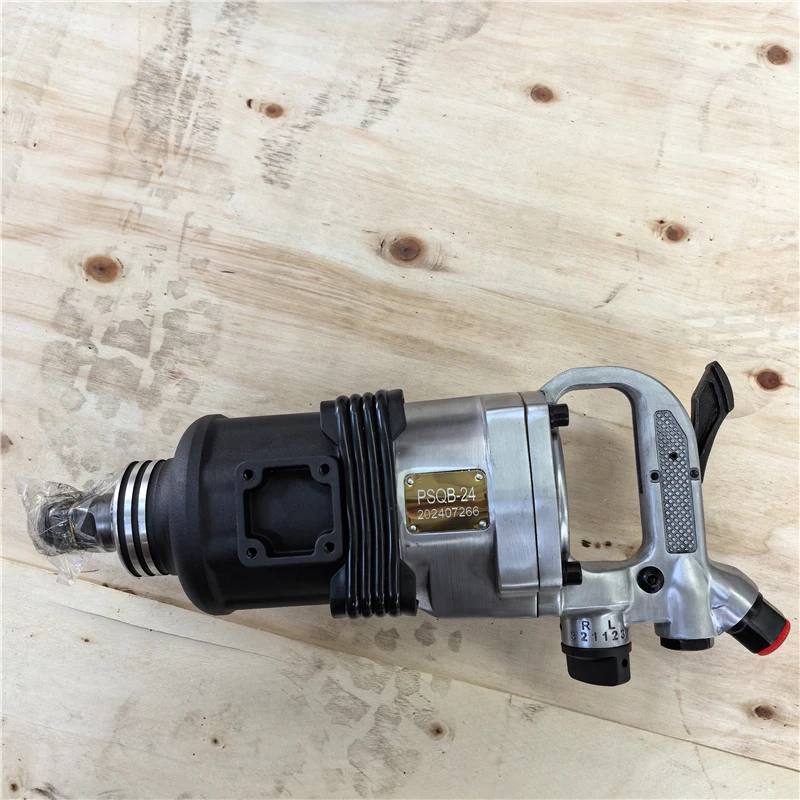 The high-torque pneumatic wrench for mining is wear-resistant, durable, time-saving and labor-saving