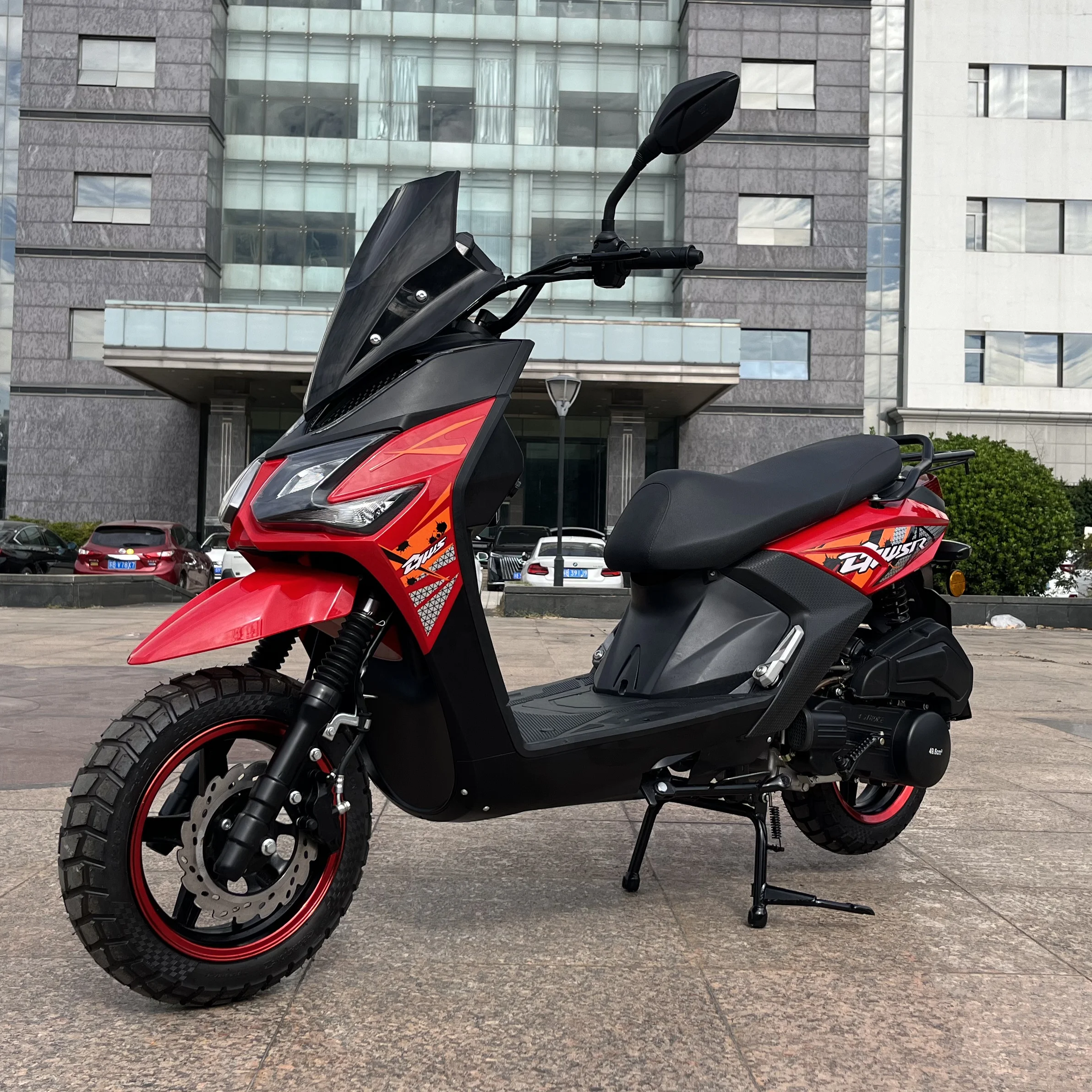 Popular Design Euro 5 Single Cylinder 4 Stroke 150cc180cc Big Power Scooter OTTC Gasoline Scooter