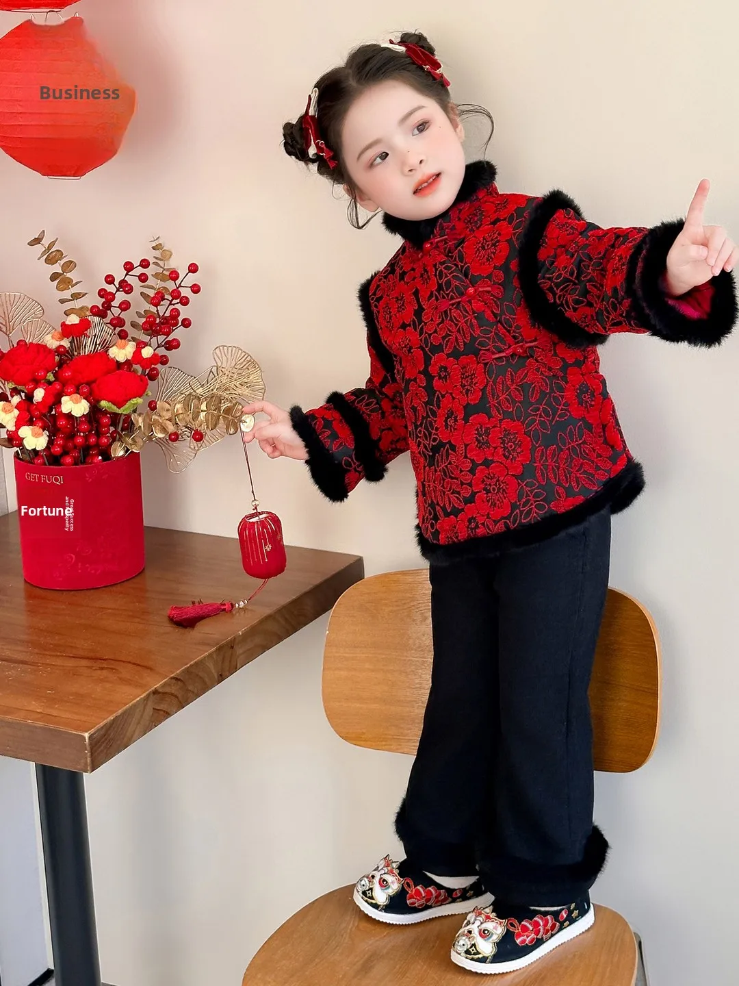 

Зимняя одежда Thiened с вышитыми пуговицами, комплект из двух предметов для маленьких девочек, теплый новый китайский Sle Hanfu Sle, праздничный год...