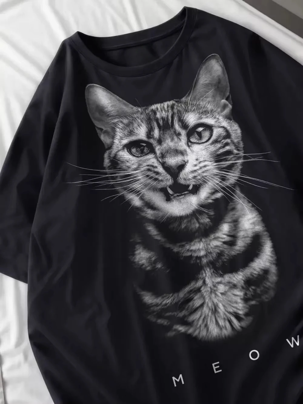 

Summer T-Shirts Women Dog Print O-Neck Oversize T Shirts Casual Soft Short Sleeve Tees Street Women Clothes Y2k Top
