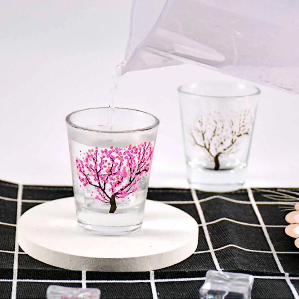 2oz Glass Wine Glass Color Changing Glass Water Cup Sakura Blossom Pattern Color Changing Baijiu Cup