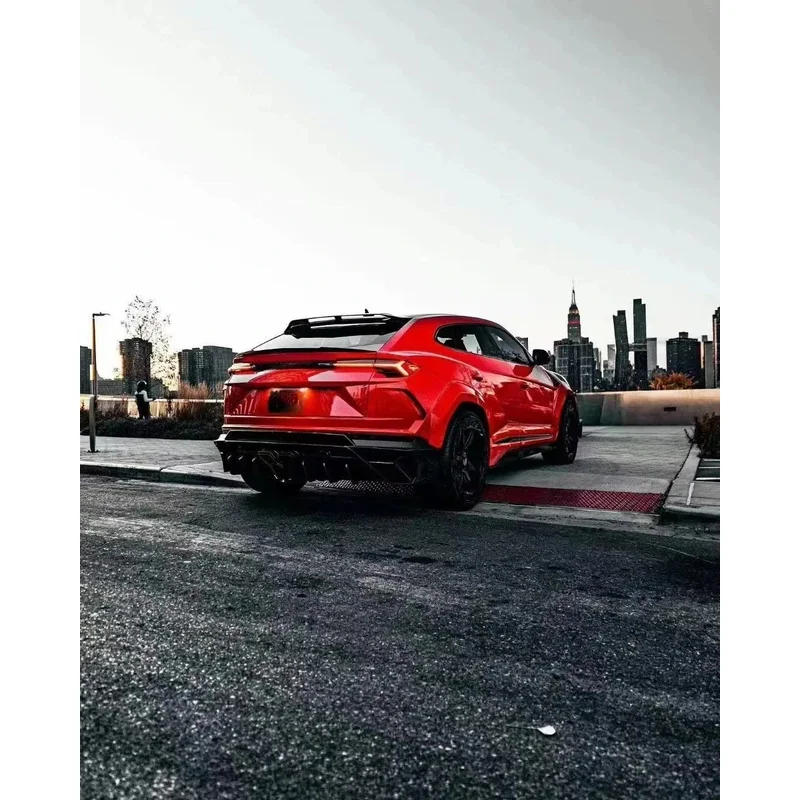 URUS Body Kit URUS Auto Parts Features Updated MSY-Style Front and Back Bumper Hood Carbon Fiber Body Kit