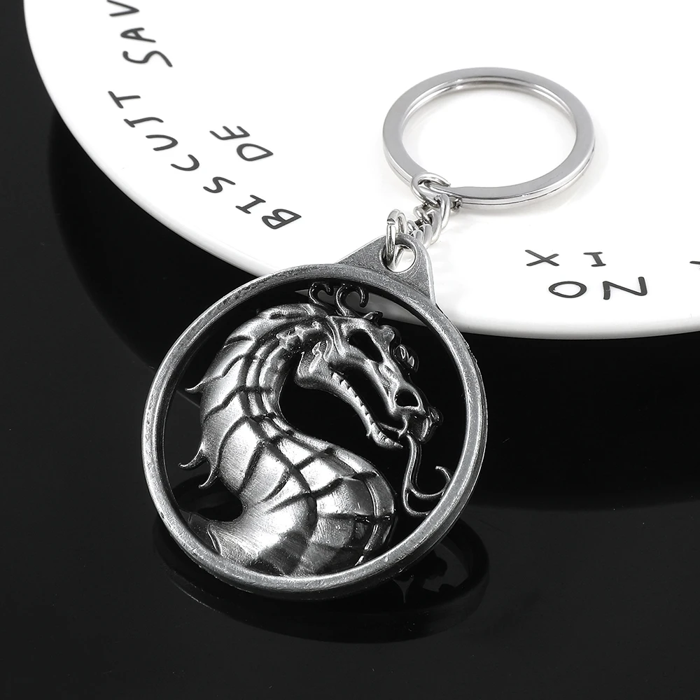 Game Black Dragon Totem Metal Keychain Vintage Personality Accessory Car Key Holder Fashion Gift for Men