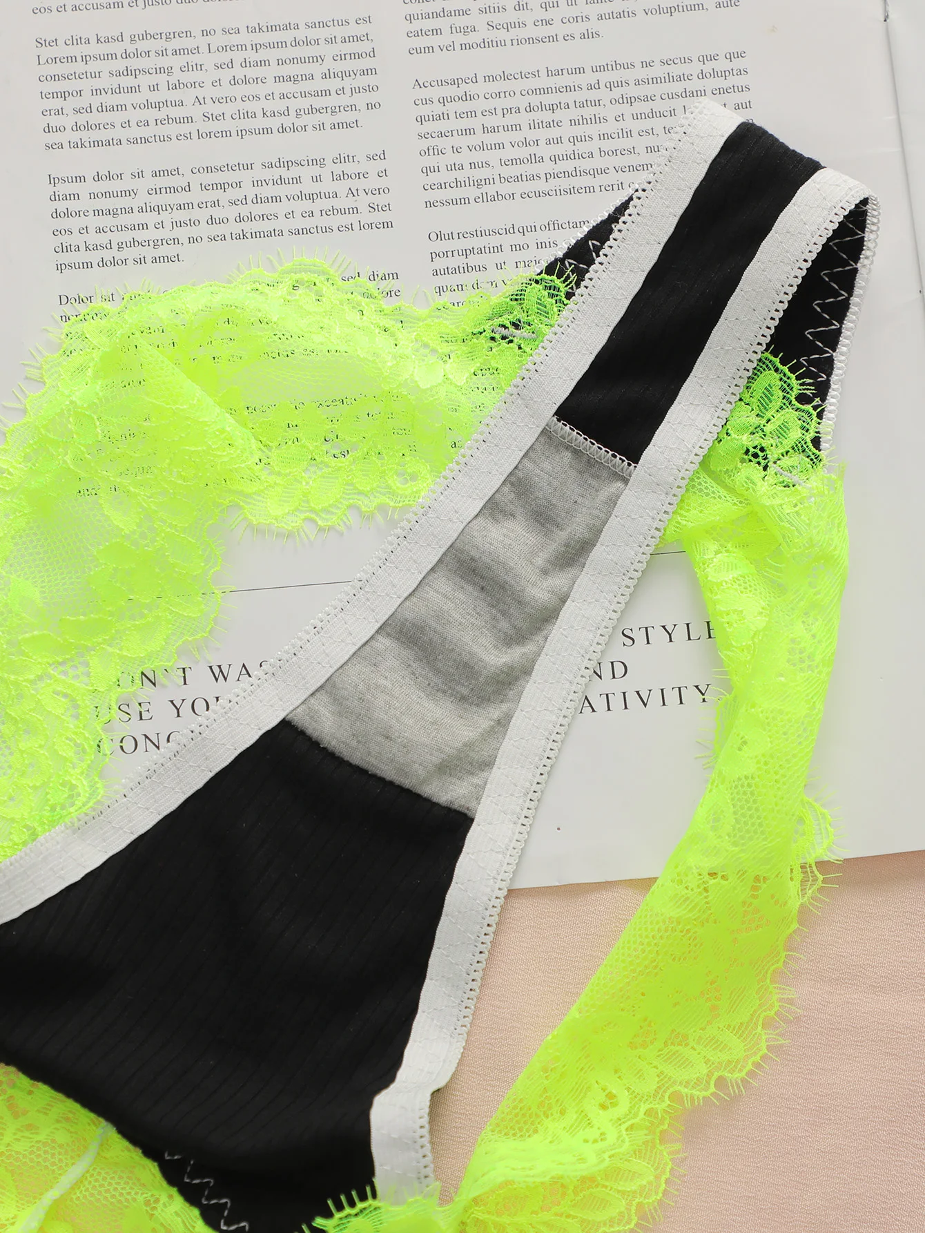 New product color fashionable contrasting design black splicing green lace sexy… - Image 4