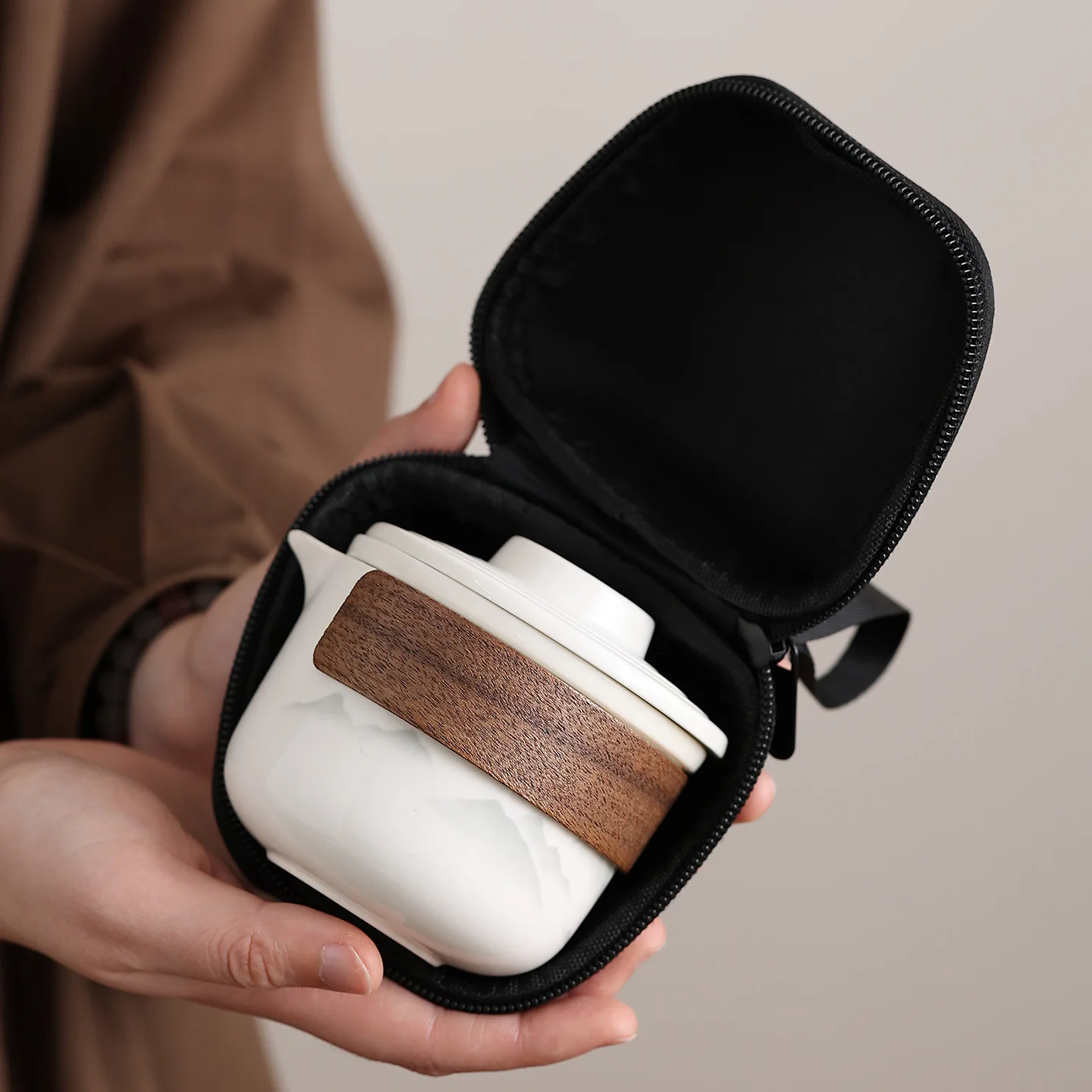 Portable Travel Tea Set Mini Kung Fu Teaware Kit for Outdoor Camping