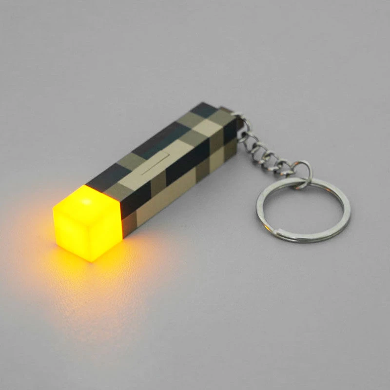 MC Game Mini Torch مصباح يدوي LED ضوء المدمج في نوع البطارية الشعلة المفاتيح على ظهره قلادة هدية مصغرة زينة زخرفية