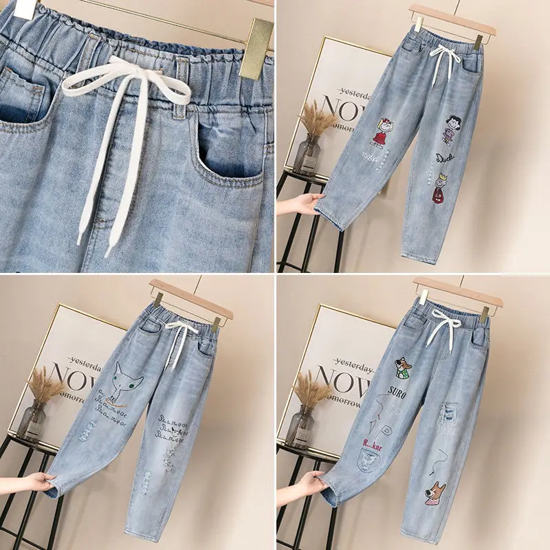 Jeans a vita alta Mom pantaloni in Denim taglie forti per donna pantaloni Vintage alla caviglia con ricamo elastico in vita femminile