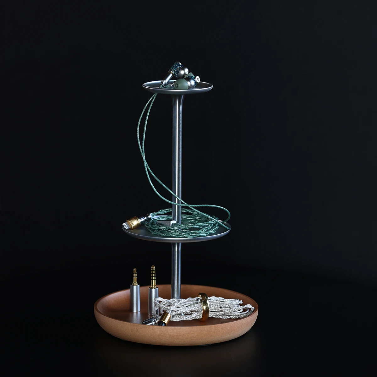 DD ddHiFi حامل سماعات أذن ، HS210 ، بتصميم فريد ، مصنوع من قاعدة خشبية وصينية من سبائك الألومنيوم بأكسيد ، لون داكن وخفيف