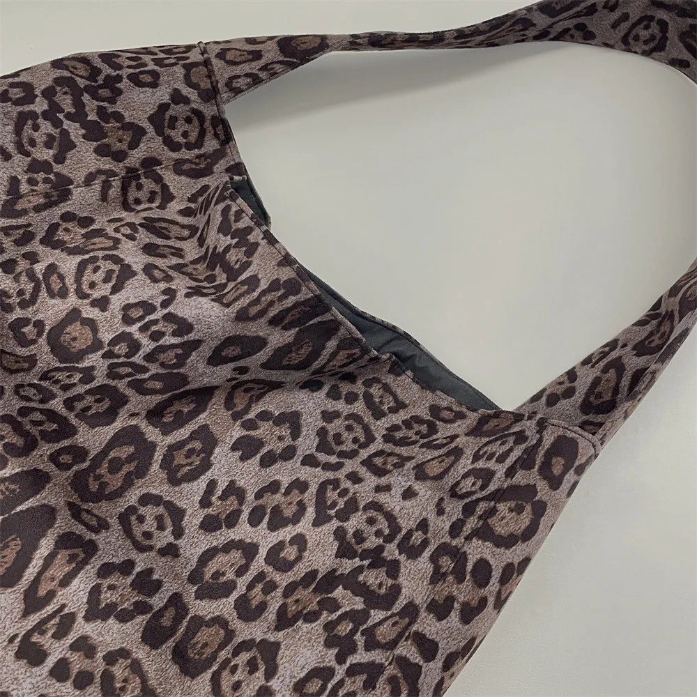 Neue 2025 Frühherbst Wildleder Leopardenmuster Schultertasche Nischen-Mode-Design Geräumige Trendige Damen-Tragetasche für Ausflüge und Einkäufe – Detail 7